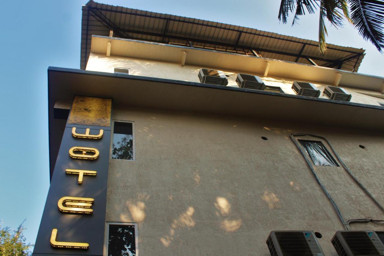 Wotel Calangute Goa Exterior foto
